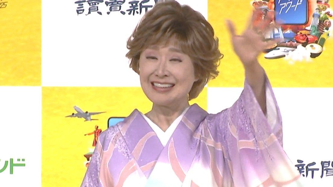 【 小林幸子 】リビングを改装中で“床座り”での食事明かす 「皆が勝手に来て、歌って帰る、お店みたいな家に」