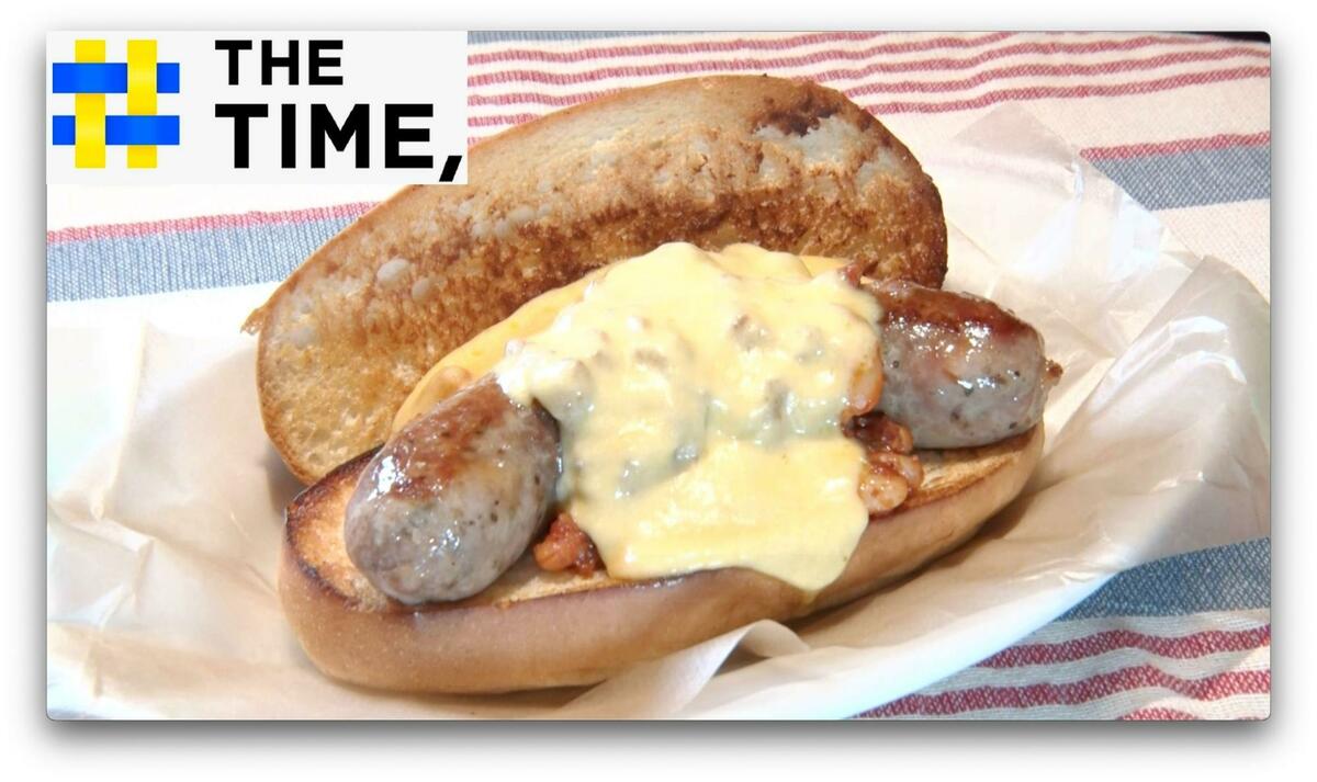 “太さ4cm”のソーセージや“真っ黒”パン…「進化系ホットドッグ」人気ナゼ?【THE TIME,】