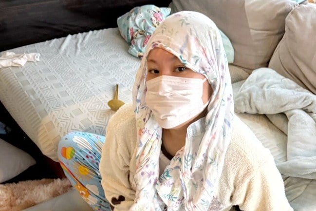 【 バービー 】「珍しく体調を崩してもがき苦しんでおりました」ベッドの上で茫然自失の画像を投稿