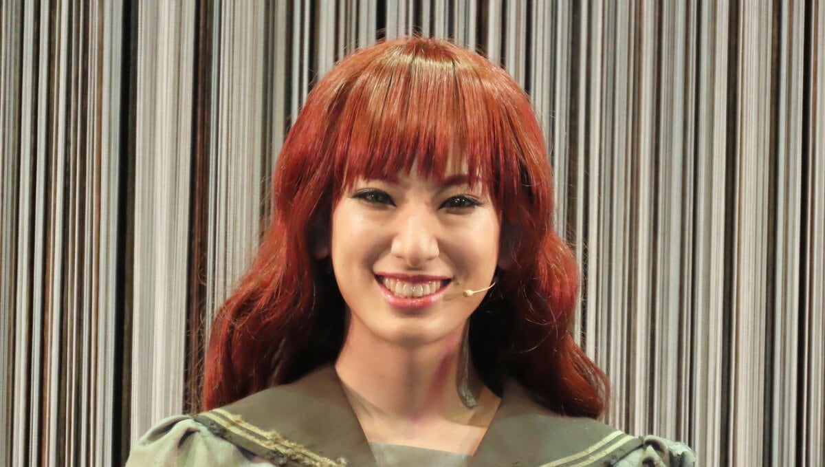 【柚香光】宝塚退団後初のグランドミュージカルに苦戦「女性として歌うのが本当に難しい」　初日を前に「気合は十分、緊張も十分」