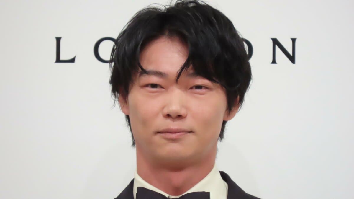 【 笠松将 】 「変な役が多いんですよ」 オンオフの切り替えには 「香りの力に助けてもらう」