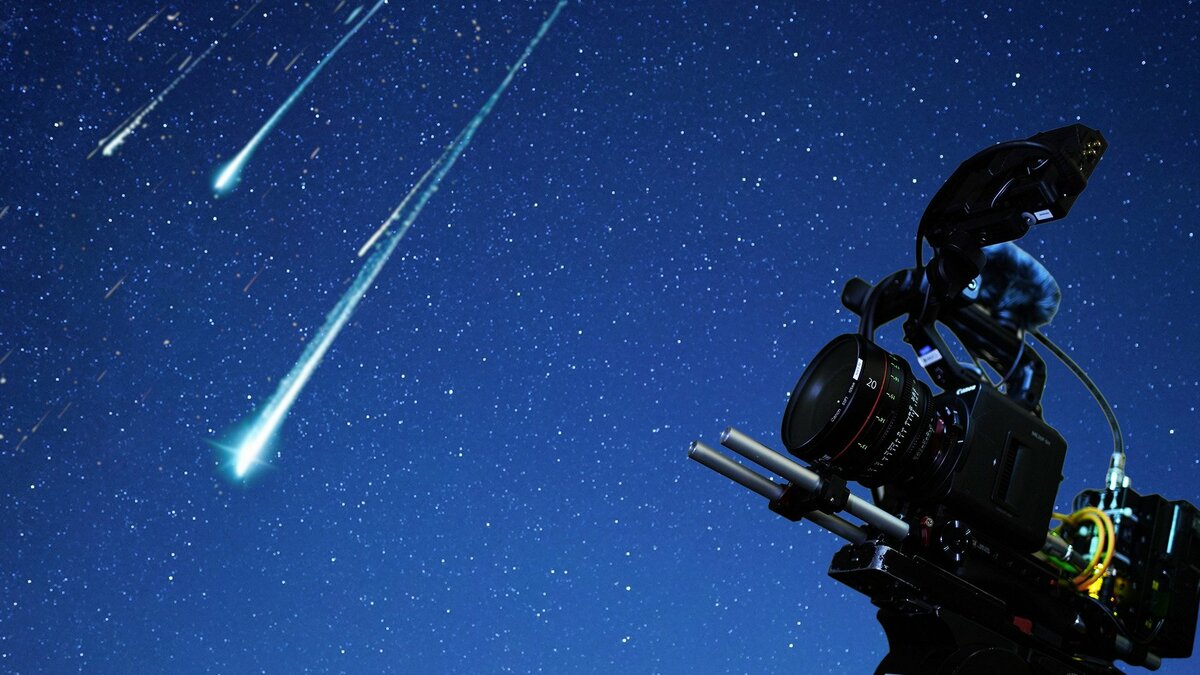 【流星群LIVE】この冬最高の天体ショー「ふたご座流星群」を超高感度カメラでお届け!【14日23時から見頃に】