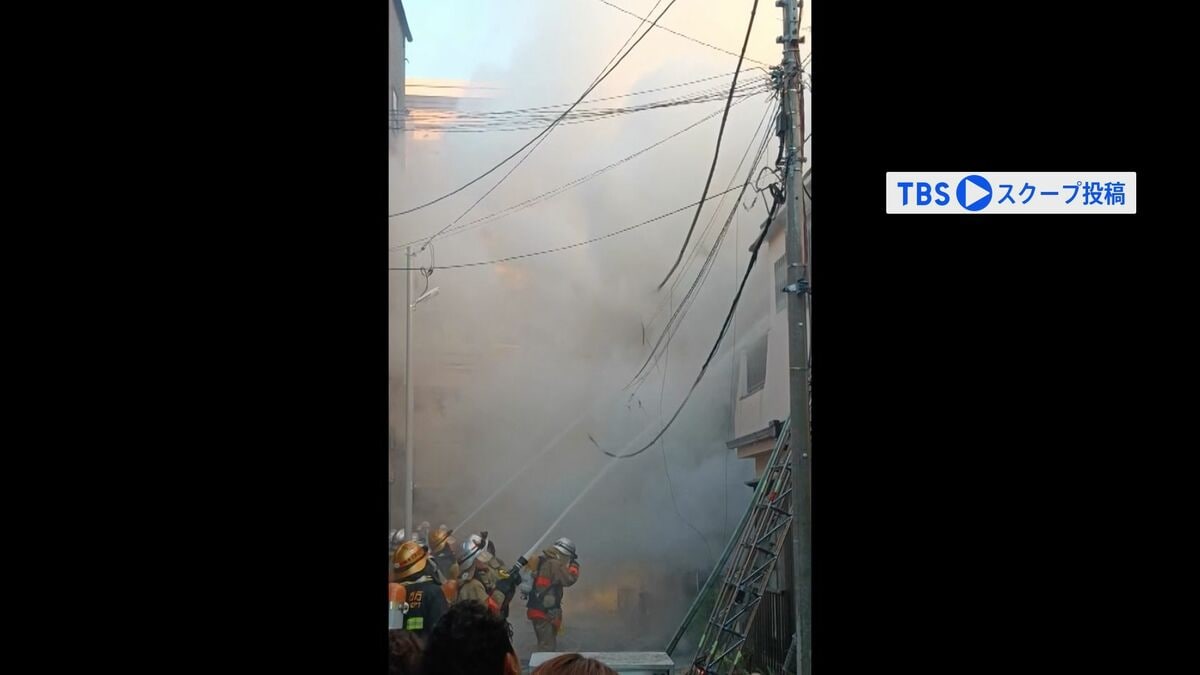 【速報】東京・板橋の住宅で火事 隣接の住宅にも延焼 火元の住宅から遺体