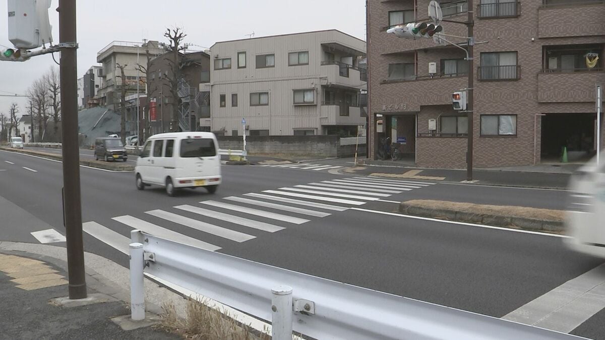30代女性が横断歩道で車にひかれ死亡　ひき逃げ事件とみて警察が車の行方追う　横浜市鶴見区