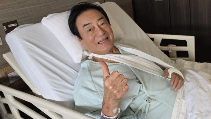 【 高橋英樹 】全身麻酔の手術を乗りきり「お腹が空いた！」と叫ぶ　ばね指で左手を3か所切開も「食べられるだけで嬉しいなあ！」順調な回復