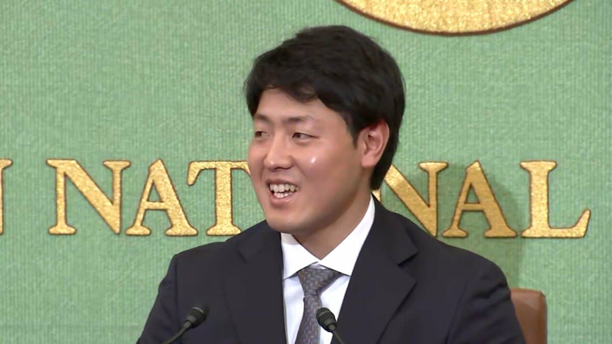 岡本和真、1年目の本塁打の目標は「特にそういうのはない」少しでも長くプレーを「はよ辞めろと言われるより、惜しまれて...」