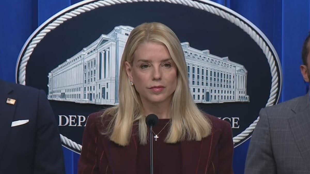 FBIがワシントン・ポスト記者の自宅を異例の捜査　機密漏洩事件に関与