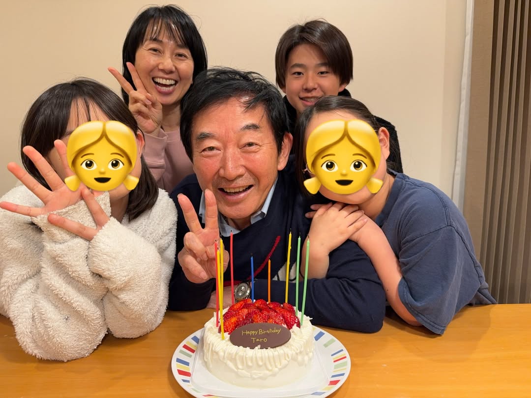 【 東尾理子 】　夫・石田純一さん誕生日　家族で祝福　「72歳　おめでとう　ゴルフ好きにはたまらない年かな」