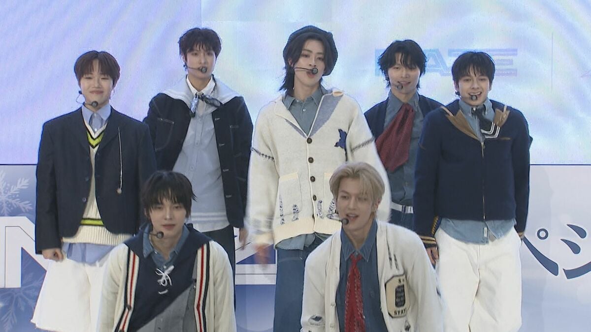 【 NAZE(ネイズ)】越谷・イオンレイクタウンでスペシャルライブ “KPOP版スポ根ドラマ”の出演アピール