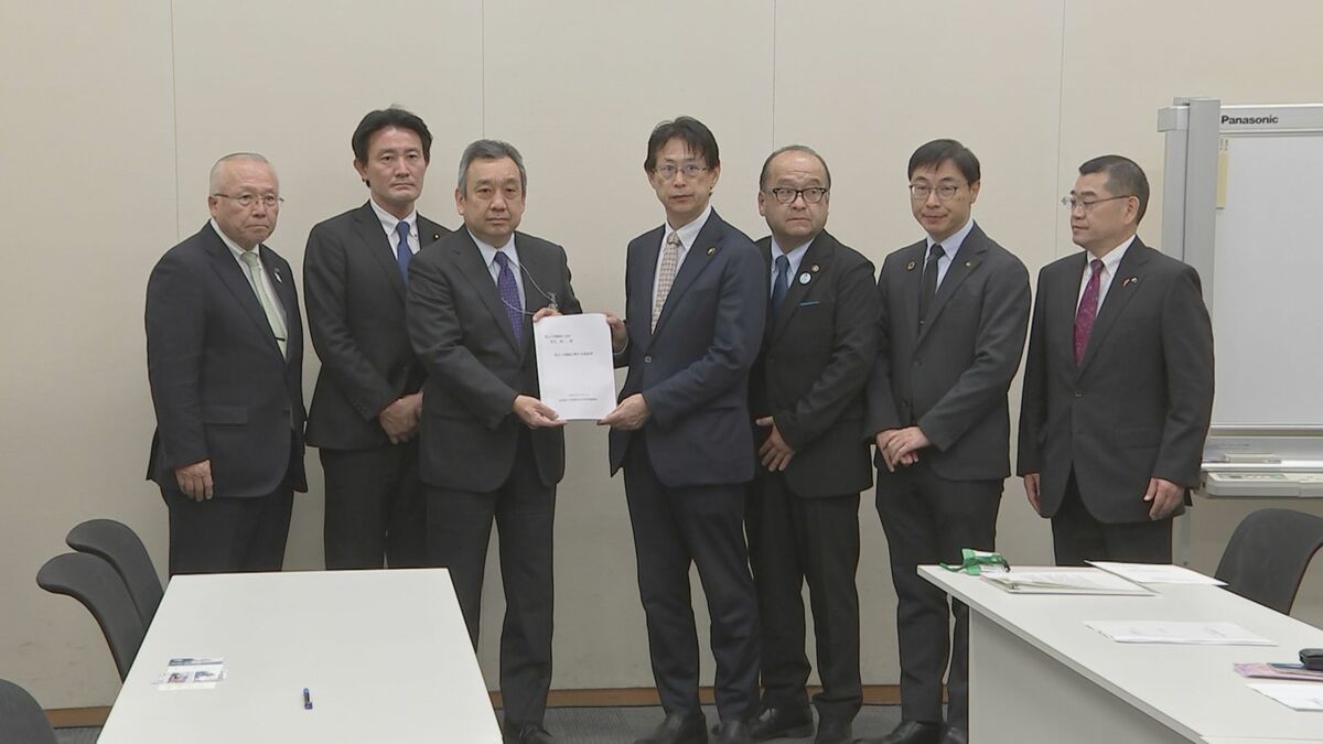 静岡・御前崎市長らが規制庁長官と面会　浜岡原発データ不正問題　中部電力への指導監督徹底などを要望