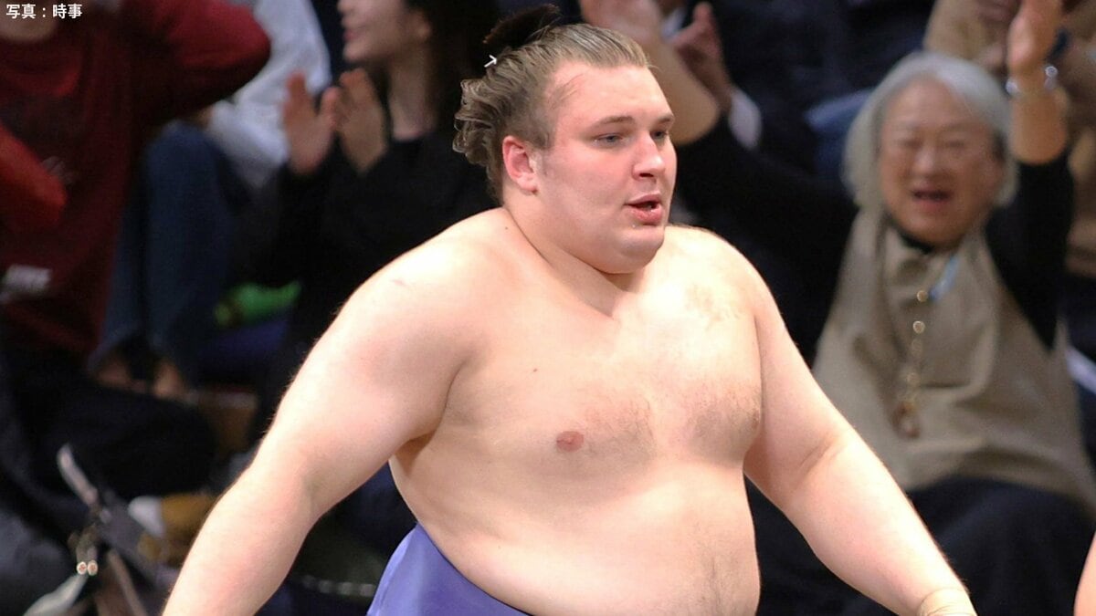 安青錦が新大関で10勝目、熱海富士との2敗対決制し単独トップに ! 3敗勢は霧島、朝乃山ら6人【大相撲初場所】