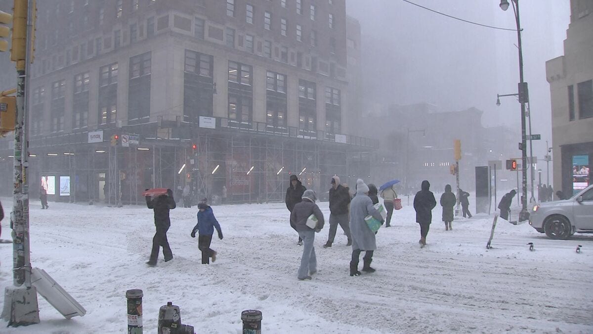 アメリカ大寒波　トランプ大統領“12州に緊急事態宣言”　少なくとも12人死亡　NY州の一部地域ではマイナス45℃を記録か