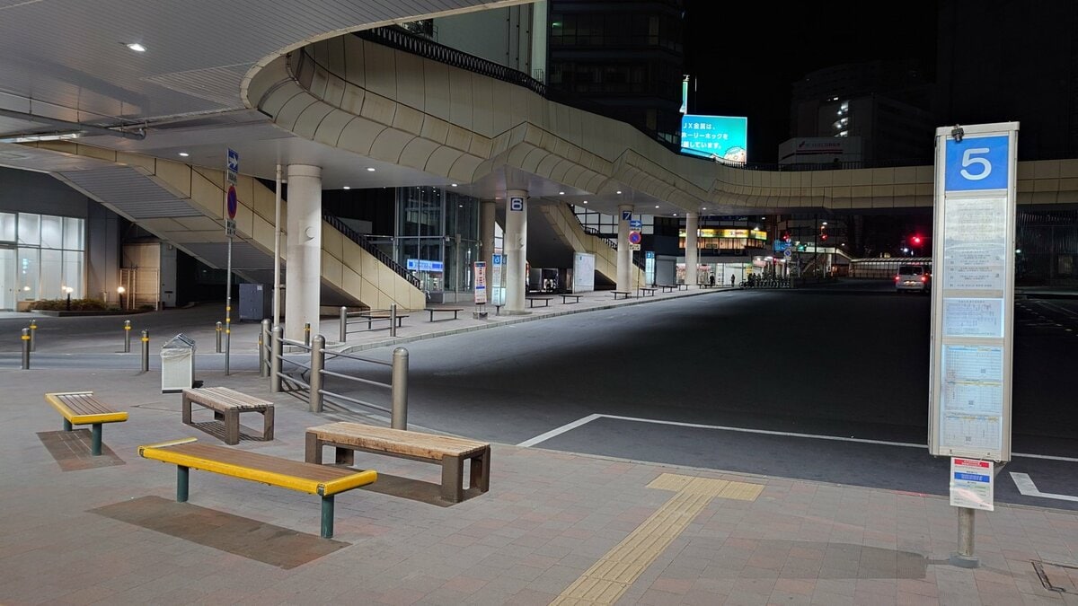 【速報】「いきなり殴られた」JR水戸駅前で男が突然通行人らに殴りかかるなど4人けが　2人は鼻の骨を折る重傷　男は現場から自転車で逃走　茨城県警が捜査