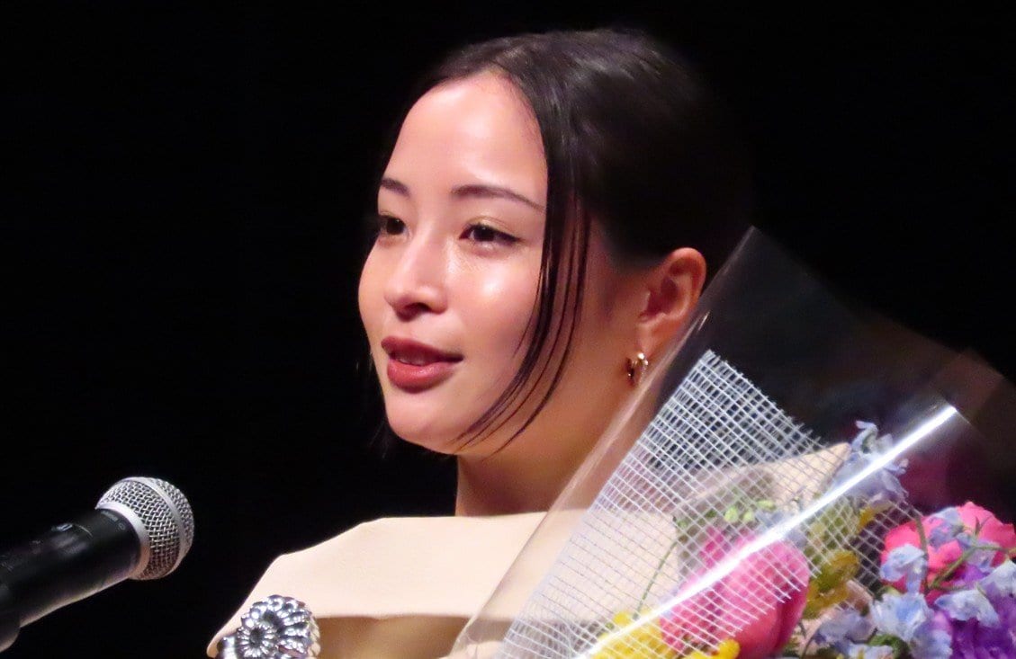 【 広瀬すず 】 ヨコハマ映画祭で主演女優賞 芝居への意識の変化を語る「好奇心が増えてきた」「もっと映画を知りたい」