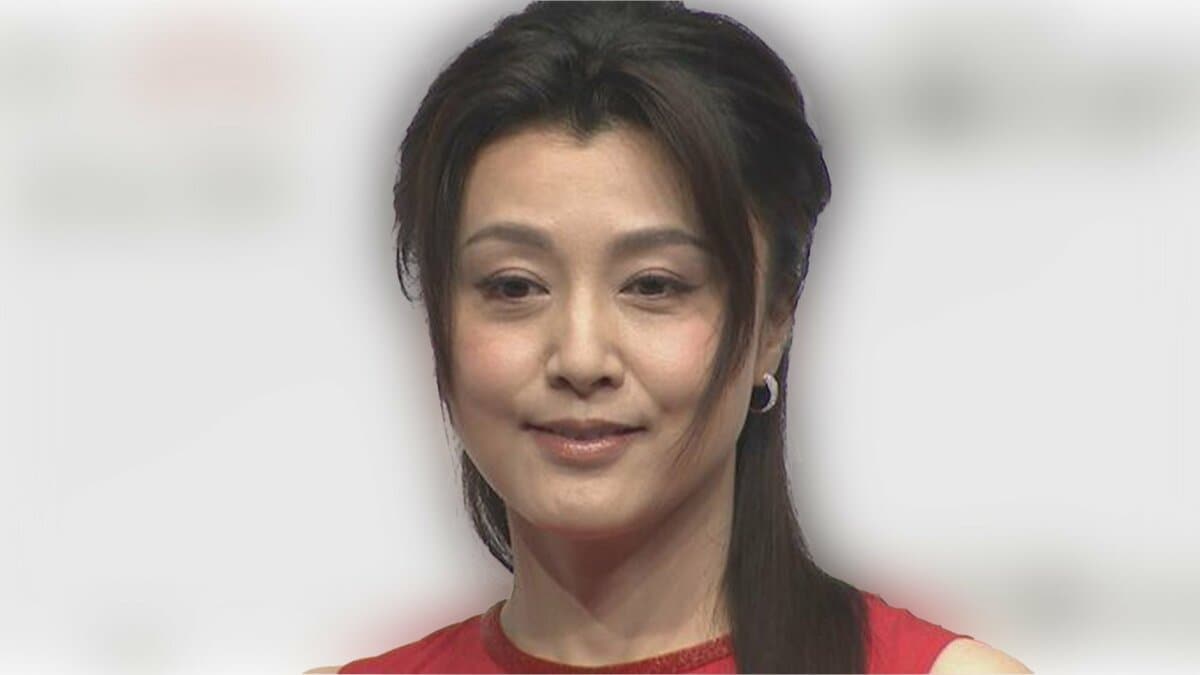 【 藤原紀香 】　父の死去を明かす　「言葉にならない喪失感」　「通夜・葬儀を執り行い、自身も父を見送ることができました」