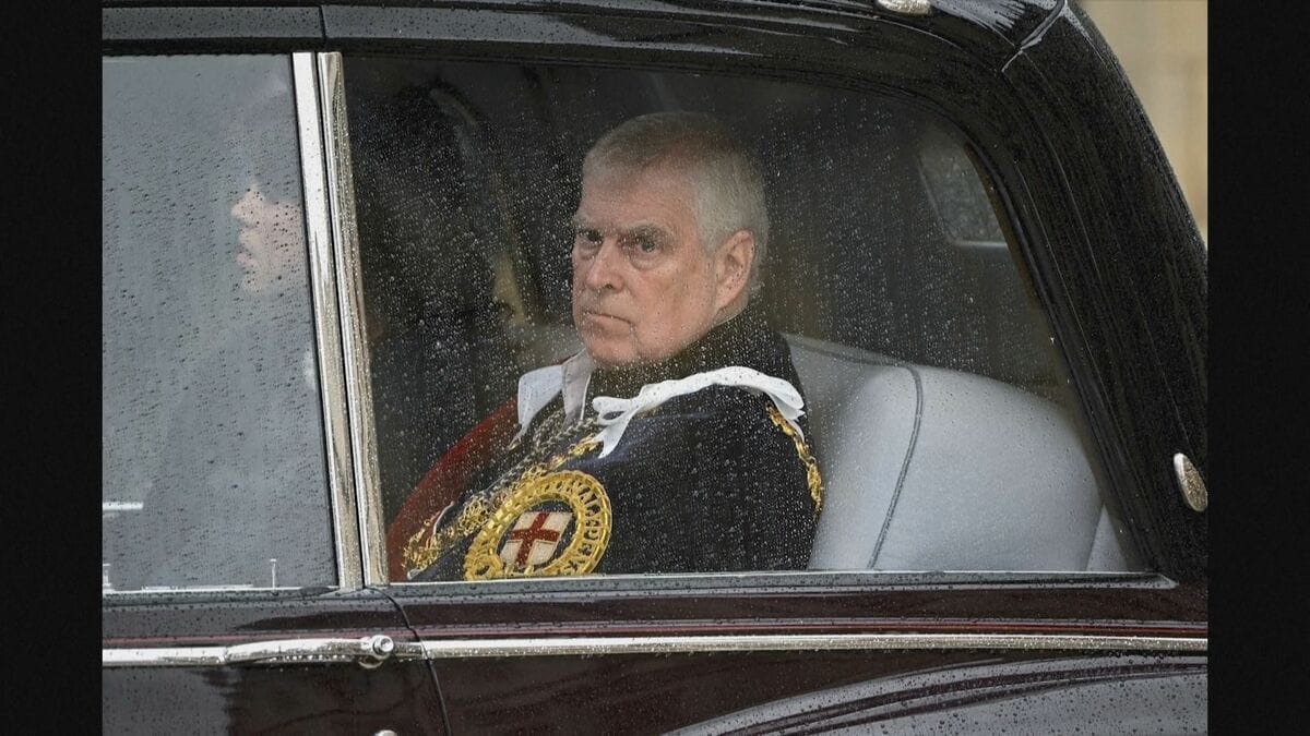 英アンドリュー元王子　エプスタイン氏に機密情報漏洩か　チャールズ国王にも飛び火