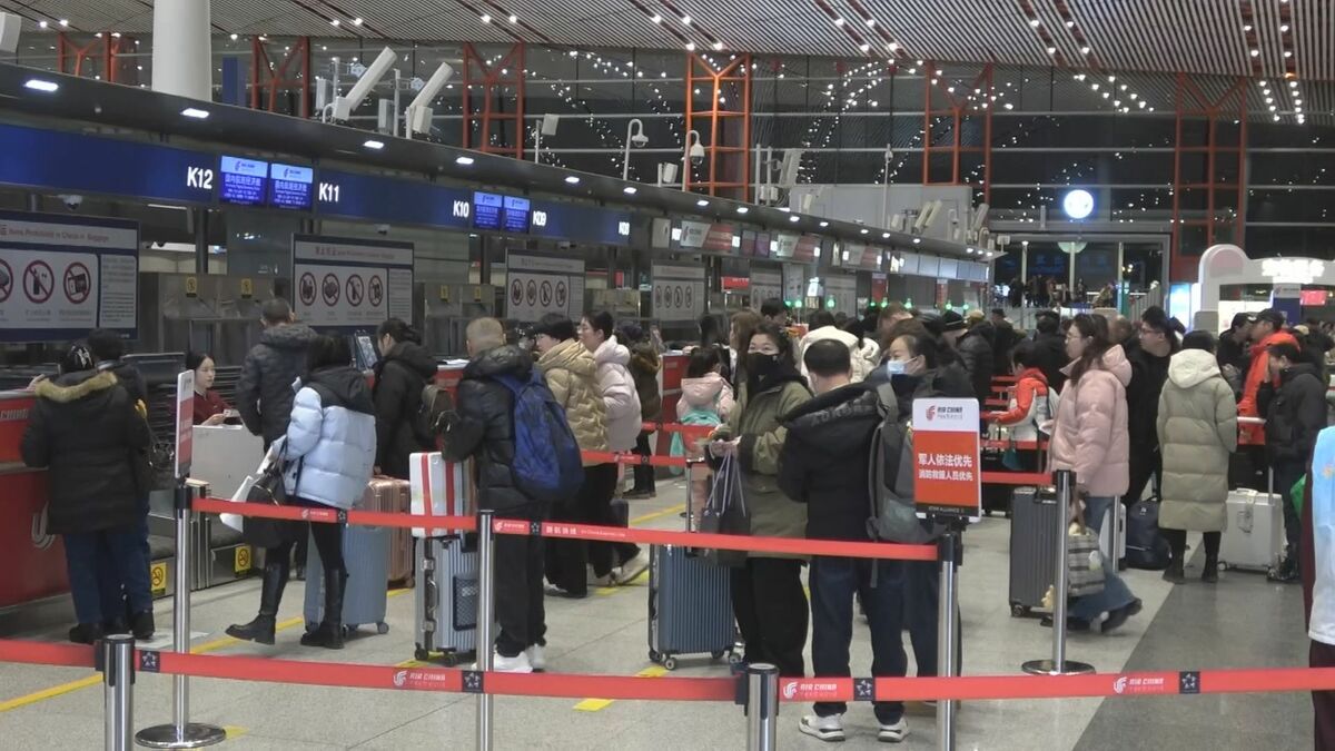 中国「春運」最初の1週間　日本と中国結ぶ便49.2%減少　去年1位の上海→関空便は9位まで後退