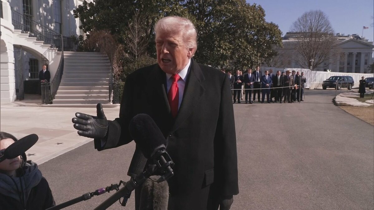 トランプ大統領「間もなく出発する予定だ」　中東に追加派遣の空母　イランへの圧力強化で