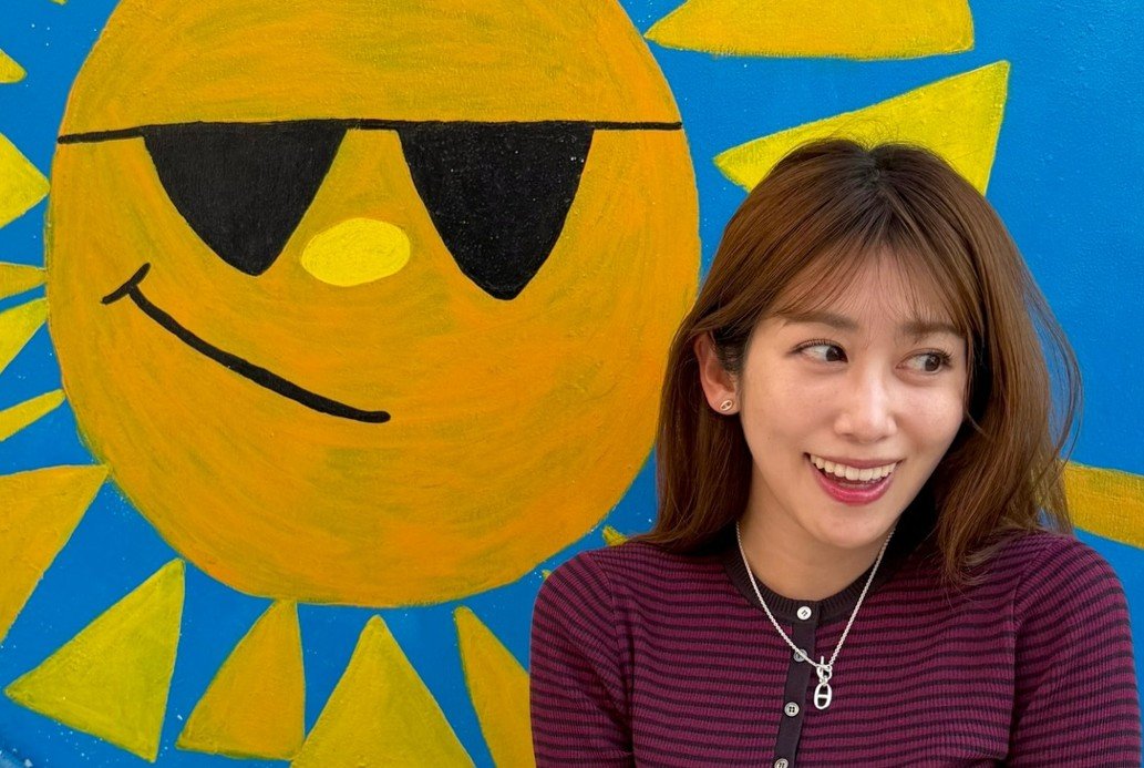 【 中川安奈 】 「サングラスをかけた太陽!!」「小さい頃から大好きな組み合わせ」 沖縄でのオフショット公開 「巨人キャンプ前後に友人たちと合流して観光」