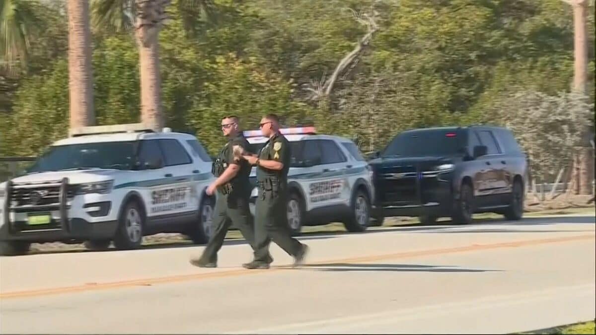 シークレットサービスが20代の男を射殺 フロリダのトランプ邸に侵入試みる トランプ大統領は不在