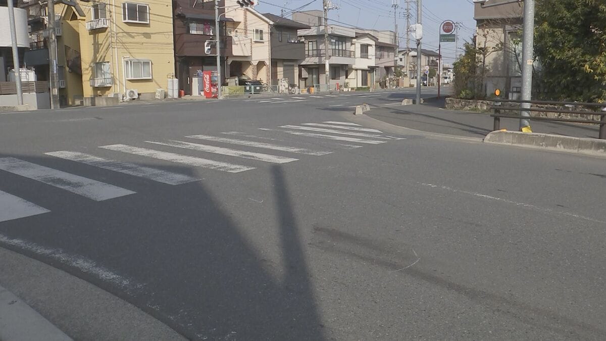 軽ワゴン車で81歳女性はね死亡させ逃走　31歳の女をひき逃げなどの疑いで逮捕　現場から逃走後「事故起こして逃げた」と警察に通報　埼玉・朝霞市