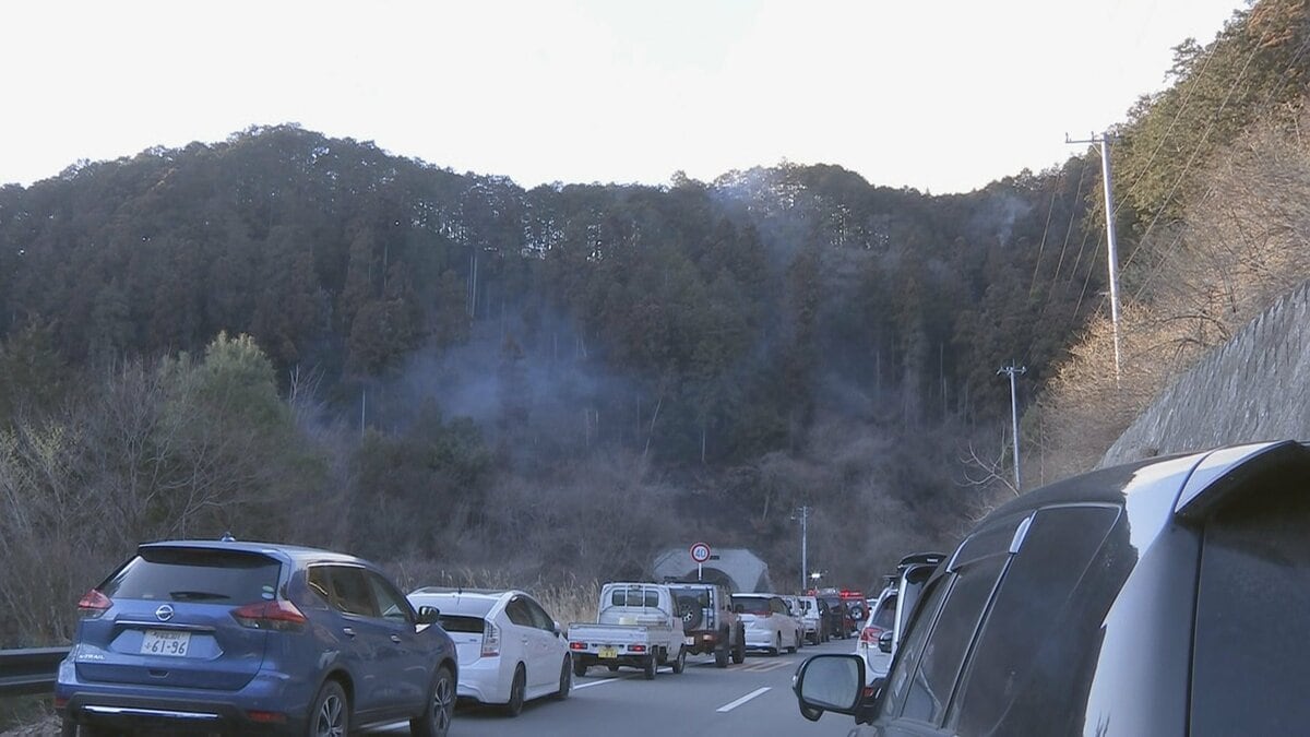 栃木・鹿沼市の山林火災 発生6日目で鎮圧　県が一時、自衛隊に災害派遣要請　約66ヘクタール焼失　けが人・建物への被害なし