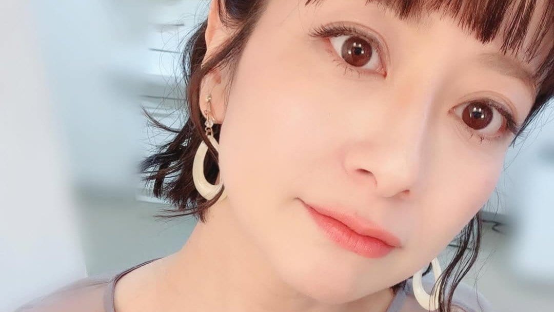 【 大塚千弘 】第2子出産を報告「のんびり屋さんのマイペース」 妹・山下リオから「赤ちゃんようこそ!」祝福も