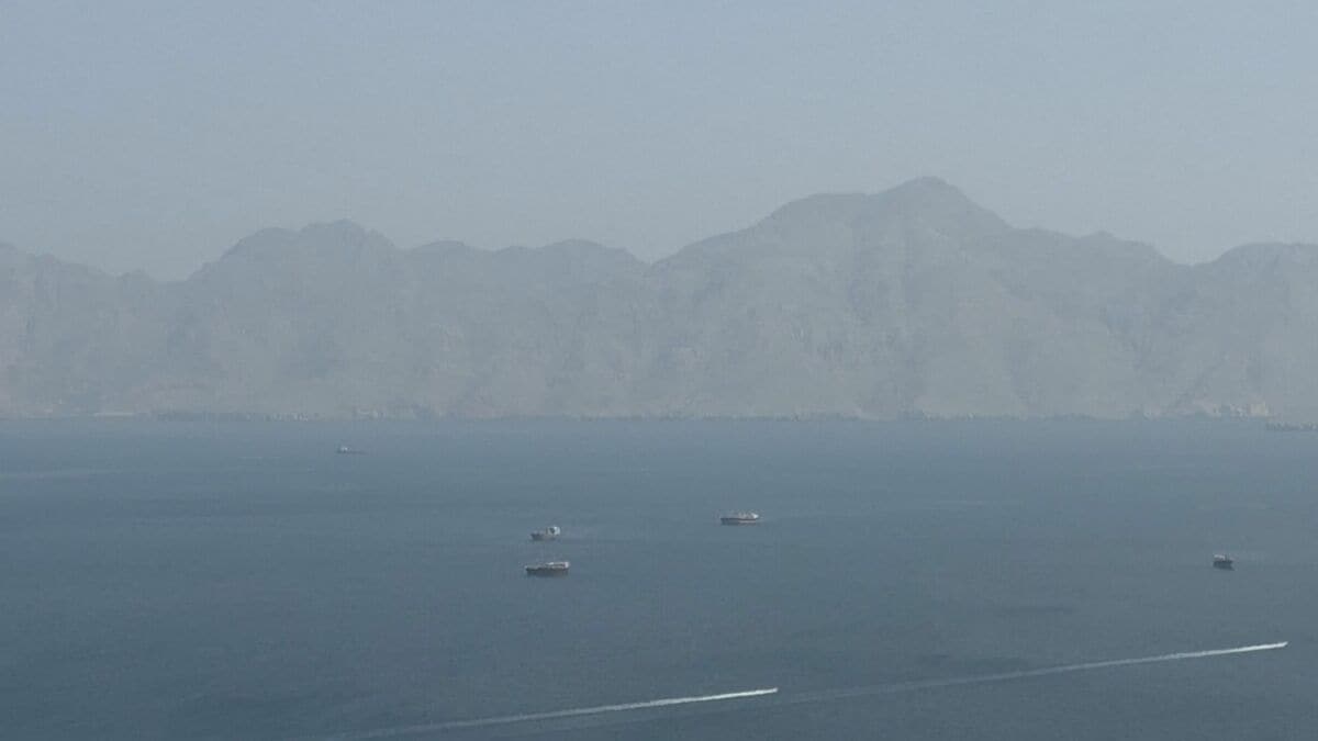 イラン革命防衛隊が声明「ホルムズ海峡を封鎖、通過する船を焼き払う」