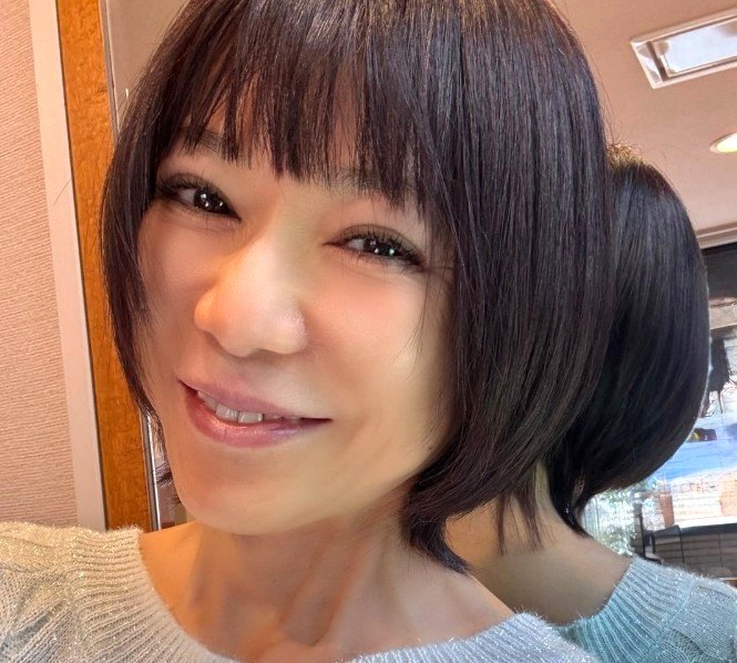 【 堀ちえみ 】 「整形外科・皮膚科・リウマチ科の受診」 現況明かす 「季節の変わり目は、年々何かと大変であります。」