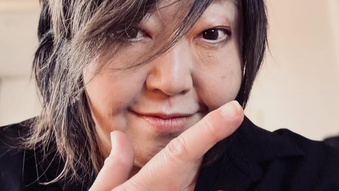 【 緒方恵美 】「傘を盗まれた!」怒りも久々の〝再会〟で「差し引きゼロ」 「…泥棒さん。…業も巡るよ?」当事者に呼びかける