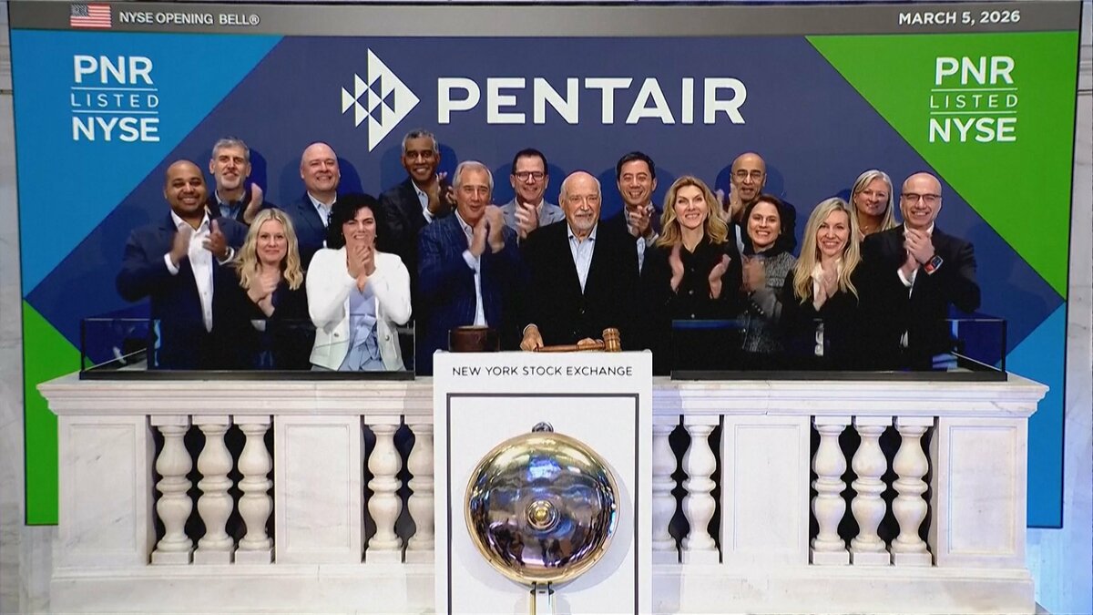 NY株価一時1000ドルあまり急落　WTI原油先物は一時1バレル＝81ドル台