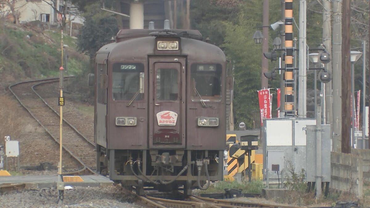 「美しい渓谷を一緒に走りませんか」北関東のローカル線が“見習い”募集　運転士不足で一部運休…運転士12人でやりくりも1人退職の影響で