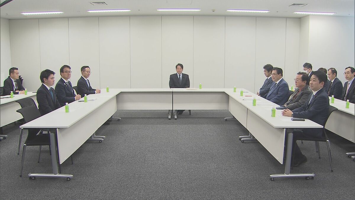 新たに国民民主参加の「国民会議」 実務者会議メンバーが会談　12日に初会合、給付付き税額控除の海外事例など確認