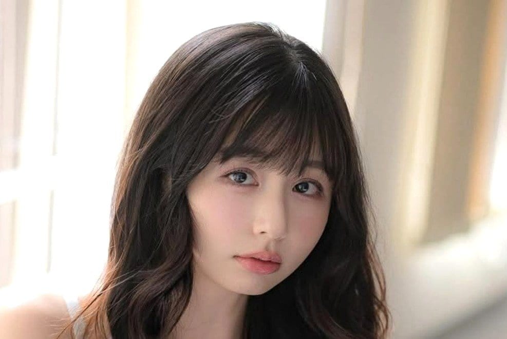 【 くりえみ 】 「頚椎ヘルニアの可能性」明かす　首が「激痛になって」悶絶　「腕の痺れがもう限界」「痛みに耐えるので疲れて何も出来ない……」