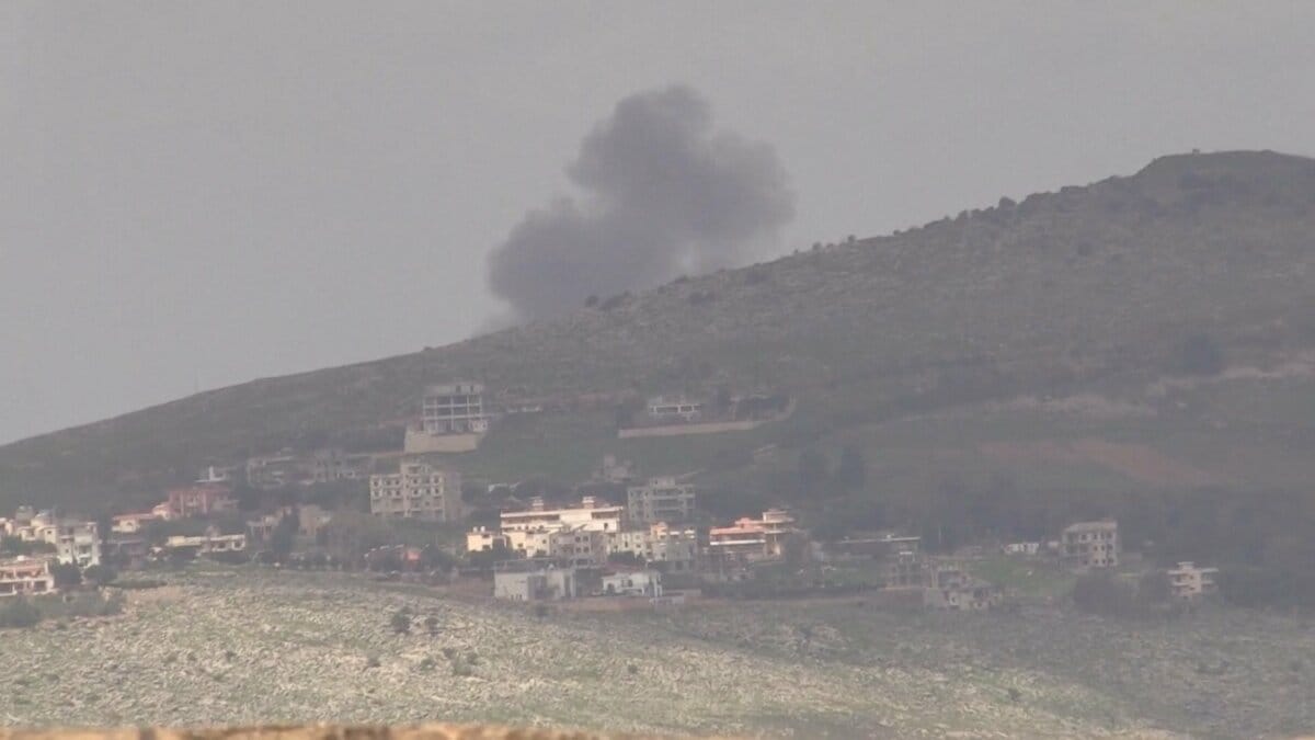 イスラエル軍がレバノンに地上侵攻　「限定的で標的を絞った作戦」主張もレバノン南部の占領計画か