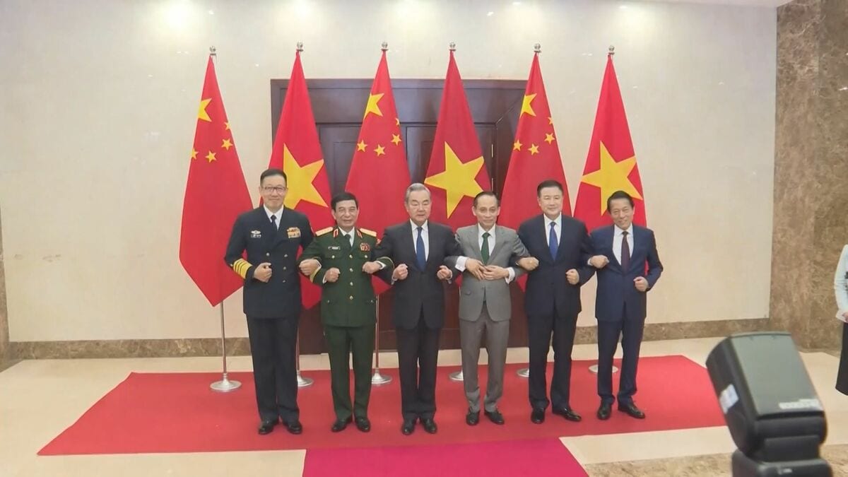 中国とベトナム 外務・国防・公安閣僚が「3プラス3」初開催 安全保障などでの協力強化確認