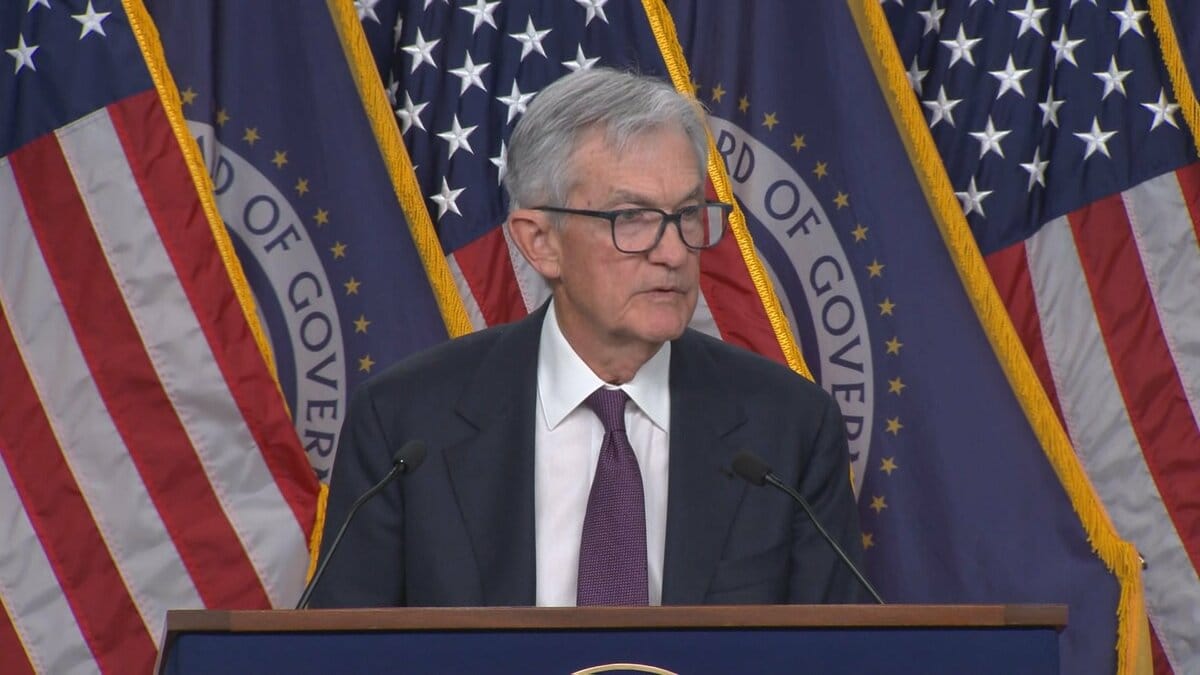 FRBパウエル議長「刑事捜査継続中は理事退任しない」　議長任期満了後も理事としてとどまる可能性を示唆