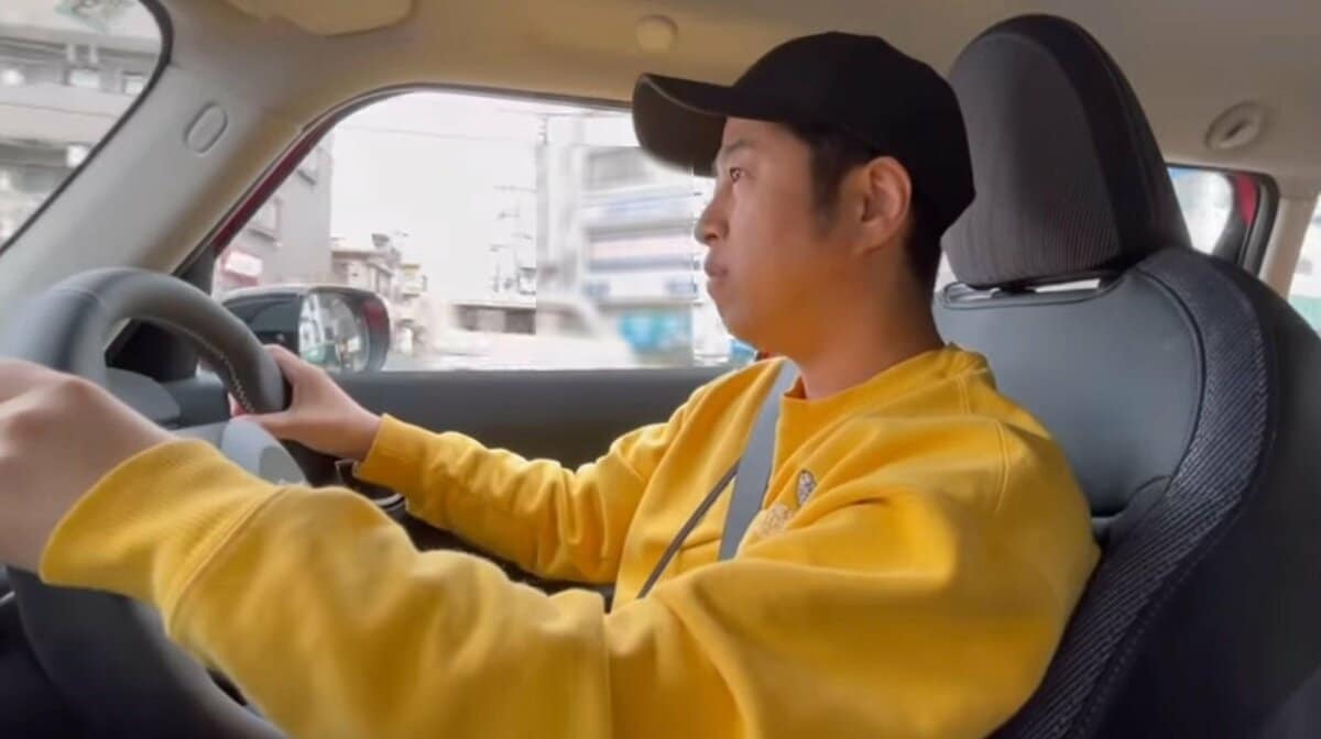 【 ウエストランド・井口浩之 】　初のマイカー納車を報告　「人生で一番高い買い物」　最新の駐車支援システムに感激