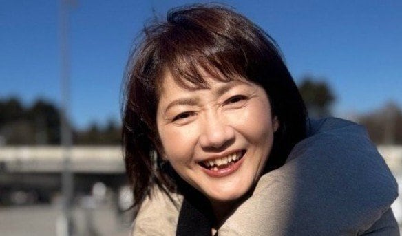 【 がん闘病 】古村比呂さん「薬疹が治るのも　たぶん　あと2息」「まだ半身の浮腫はあり　もう少し巡りが良くなりますように」