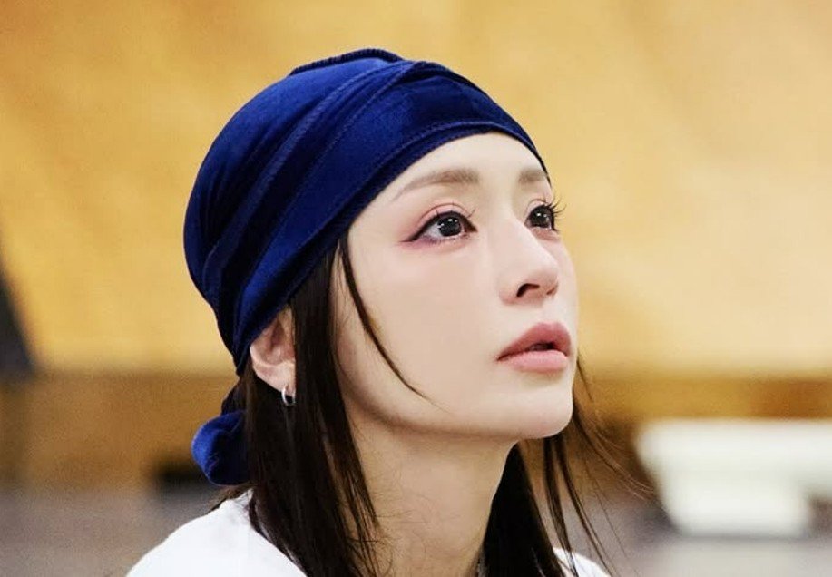 【 浜崎あゆみ 】 「おごらず慢心せず一歩ずつ大切に進めてゆけと自分に言い聞かせる。」「間違えないでね、辿り着いたとかじゃなくて、やっと始まるとこだよ、と。」　アリーナツアーへ想い