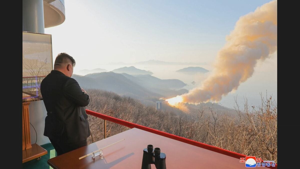 北朝鮮、金総書記がミサイルの固体燃料エンジン実験視察 新型ICBM「火星20型」に搭載か