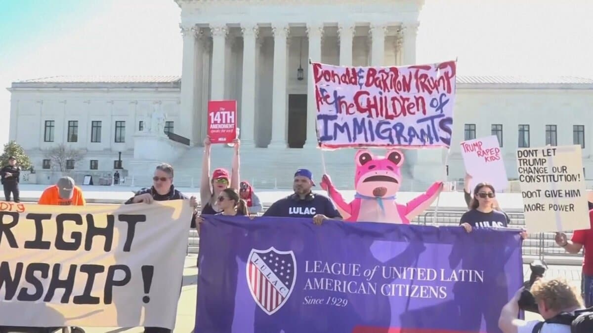 米連邦最高裁で「出生地主義」見直しの大統領令めぐり口頭弁論　トランプ大統領も傍聴