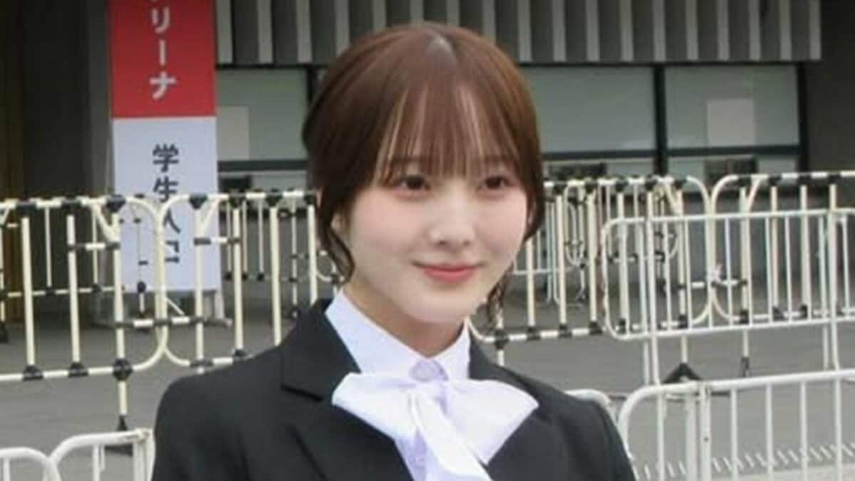 【 本田紗来 】大学に進学 “ぬいぐるみブーケ” を手に笑顔　「一緒！嬉しい！」「神々しい」祝福続々