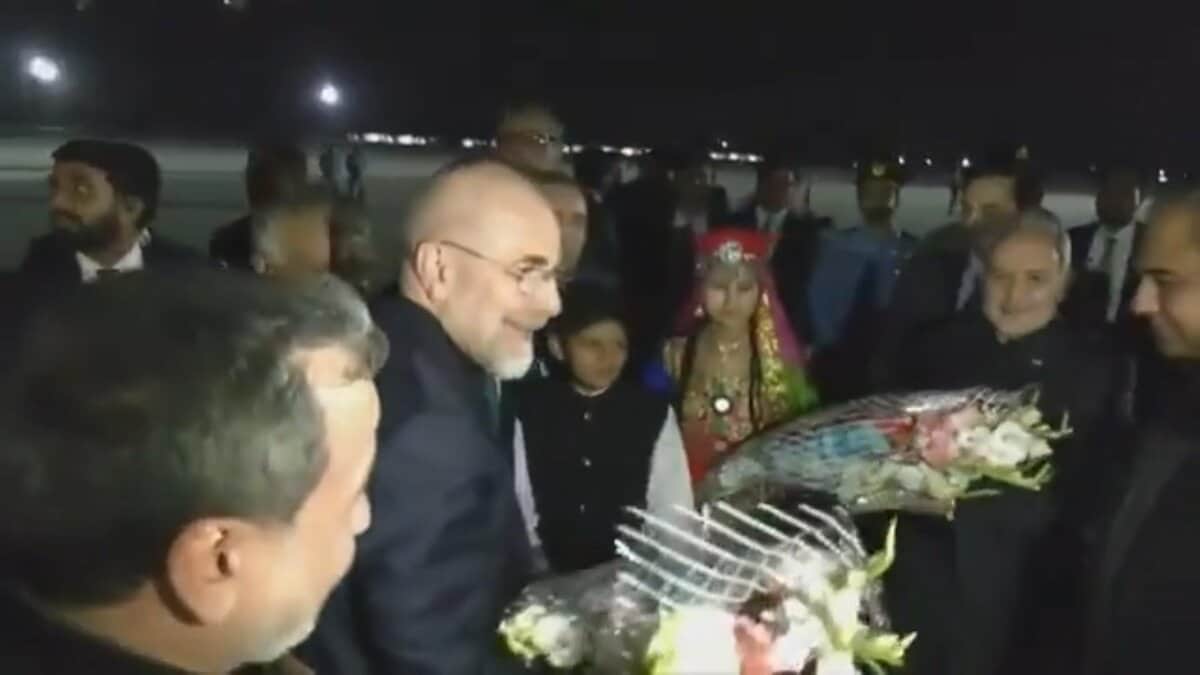 イラン側「アメリカが前提条件受け入れれば協議」