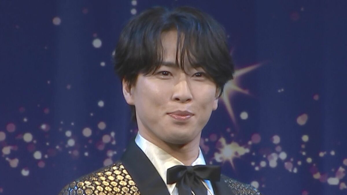 【Snow Man・宮舘涼太】史上初2年連続「ディズニー・オン・アイス」スペシャルサポーター就任にド派手衣装で登場