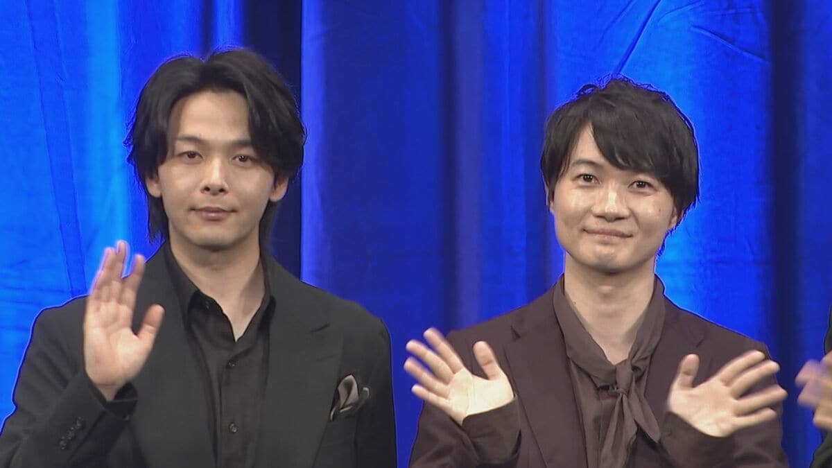 【 神木隆之介 】中村倫也への愛を熱弁〝絶対やりたいです！と即答〟　中村は〝二人でイチャついてるだけ〟と照れ笑い