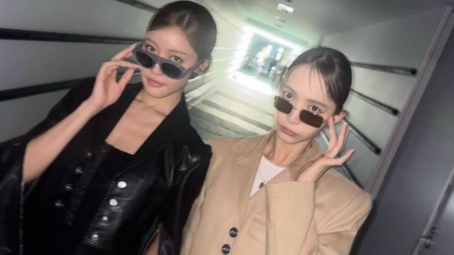 【 王林 】井桁弘恵とクール大人2ショット「映画はじまりそうになった」　デニムも披露〝雰囲気のちがう2人の王林〟