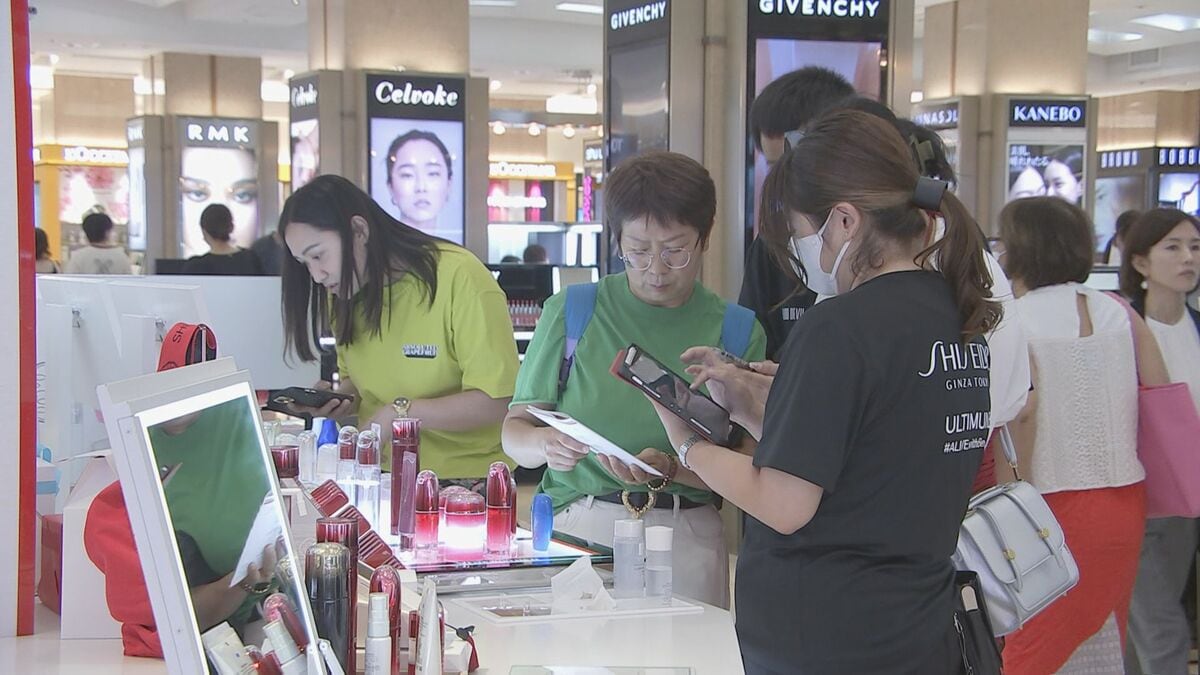 全国の百貨店　先月のインバウンド売り上げ5か月ぶりプラス　燃料高騰による減便ラッシュ「必ず影響する」