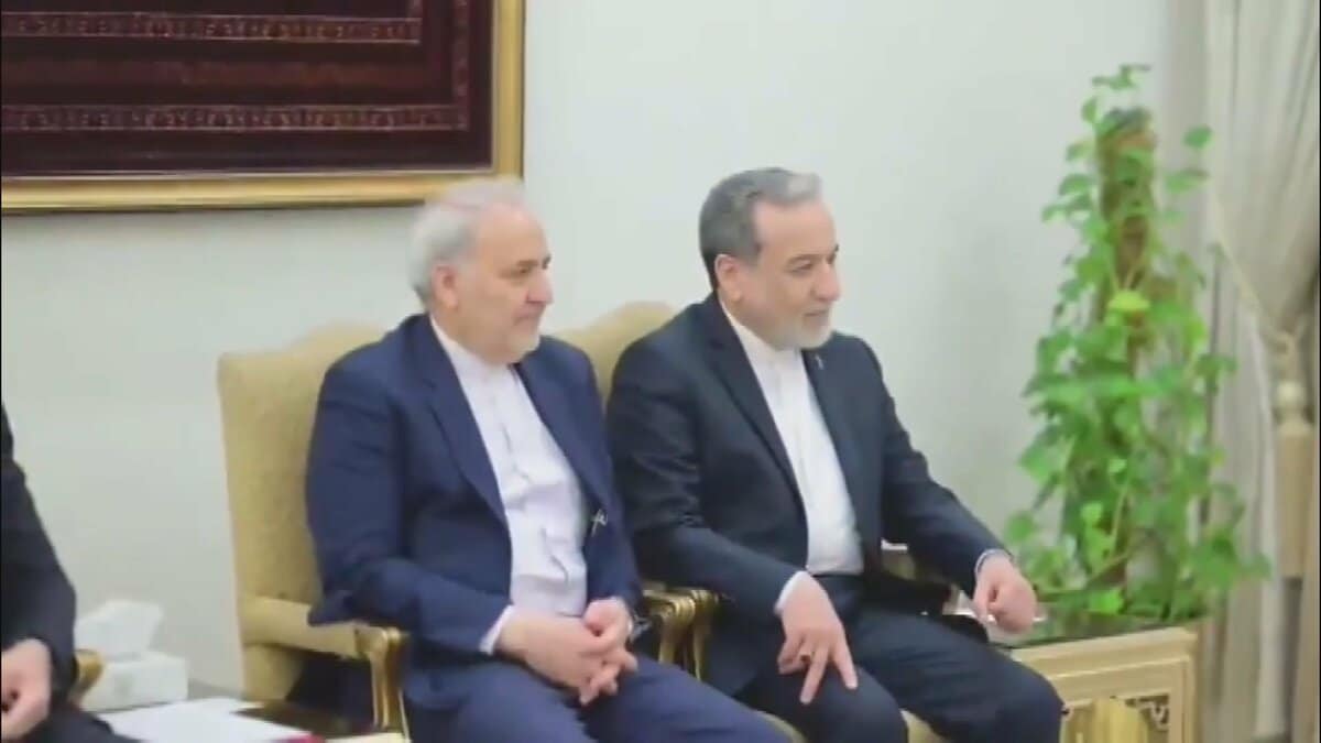 【速報】イラン外相がパキスタン出発 アメリカ代表団の到着待たず