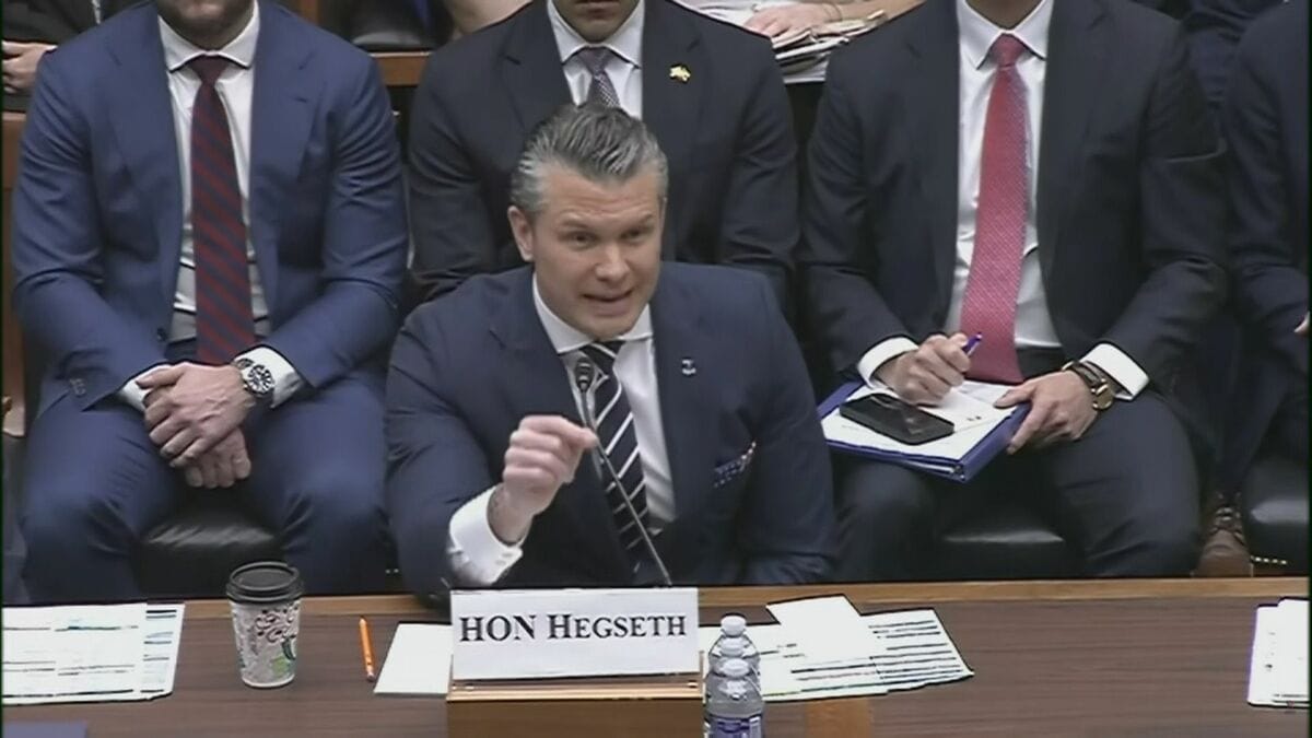 イラン攻撃の費用は約4兆円 米国防総省が初公表　大半が弾薬費　米国防長官「イランの核兵器保有を防ぐため」と正当性を強調